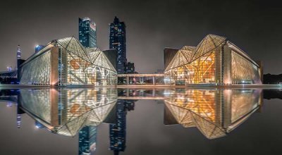 铝单板厂家浅谈设计师必看知识：幕墙与灯光